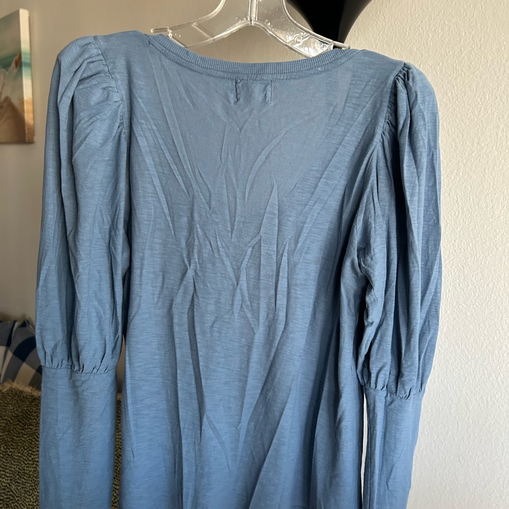 Nation LTD Slate Blue Long Sleeve V-Neck Top - Picture 2 of 7